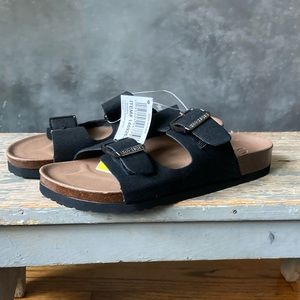 Black Sketchers Granola Sandal NIB womens 6